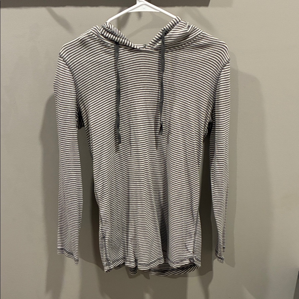 Eddie Bauer Gray and White Striped Hoodie Women’s Size Large